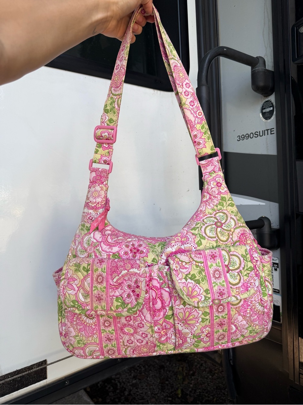 Vera Bradley Petal Pink Cargo
Sling